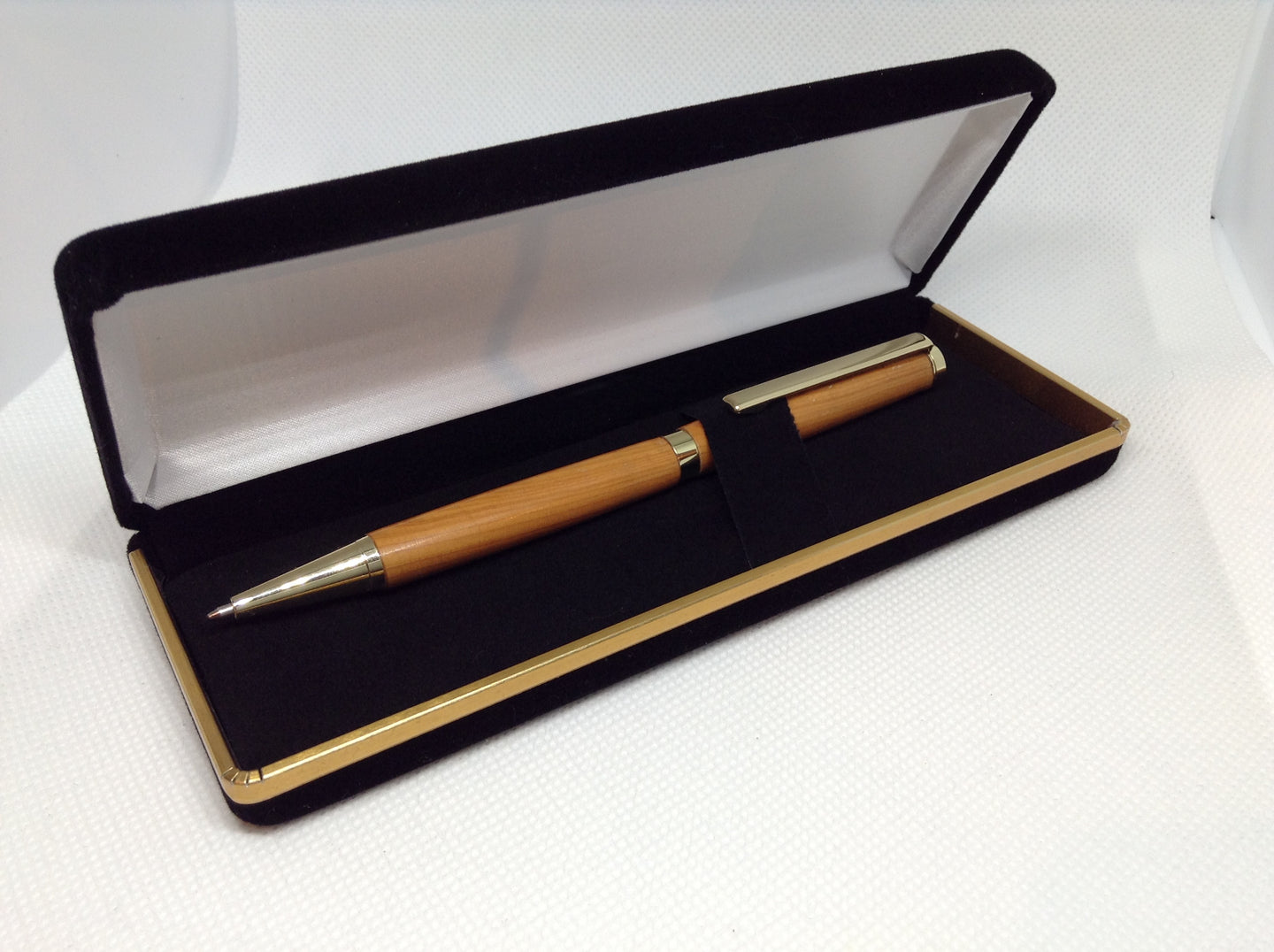 (03) - English Yew Wood Twist Style Slimline Pen in a Black Velvet Presentation Case